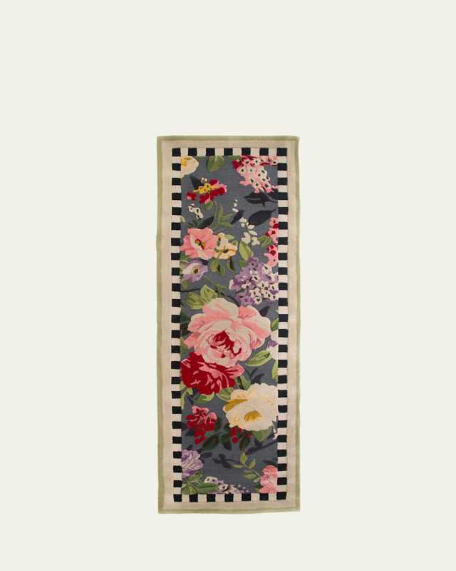 Tudor Rose Rug, 3' x 8'